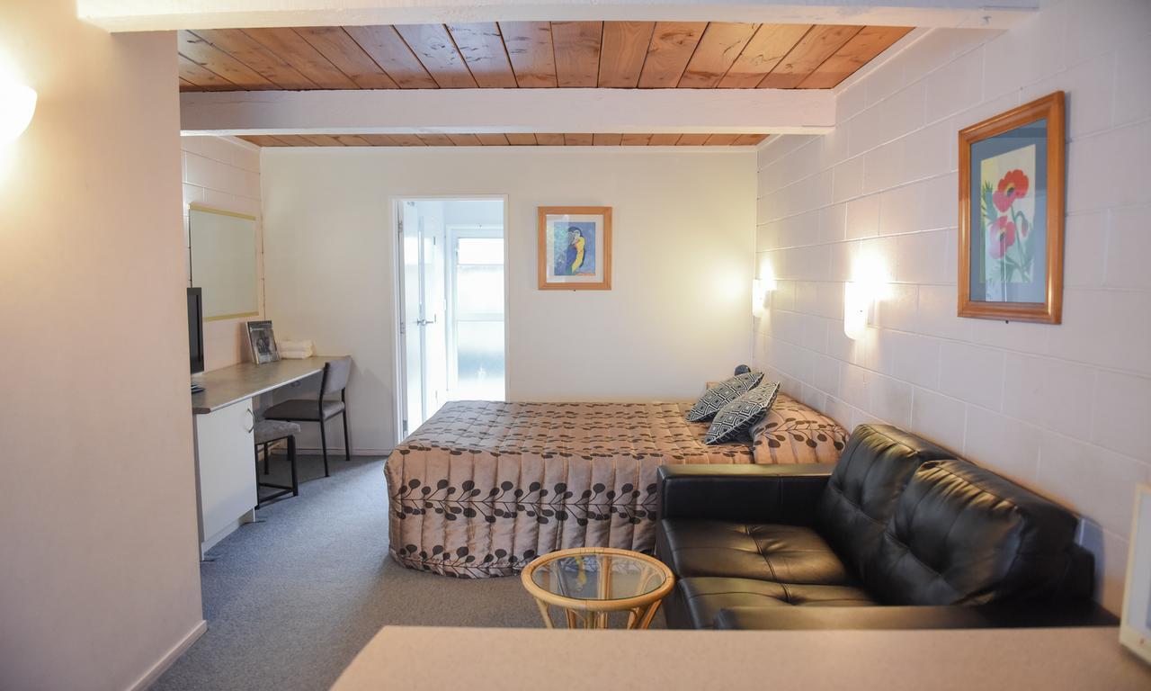 Midway Motel Роторуа Екстериор снимка
