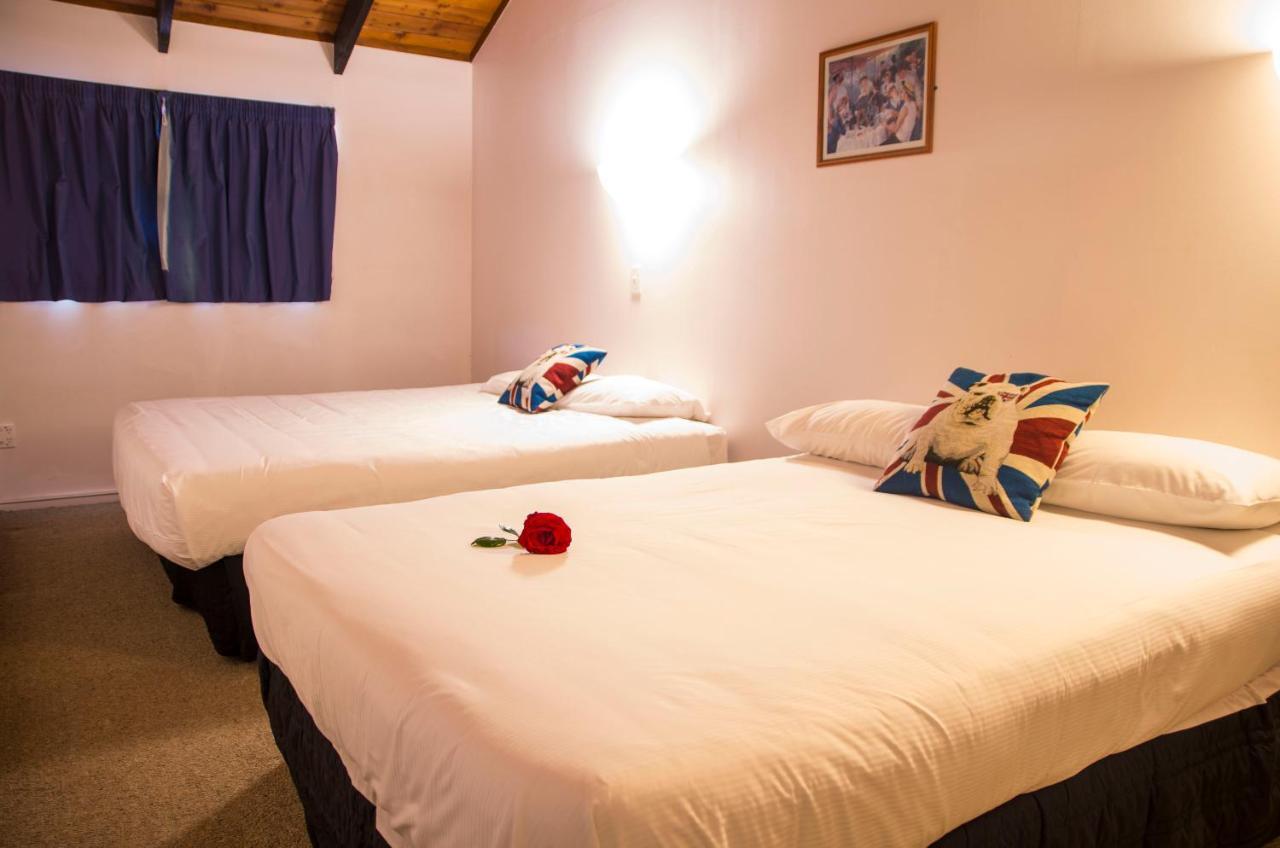 Midway Motel Роторуа Екстериор снимка
