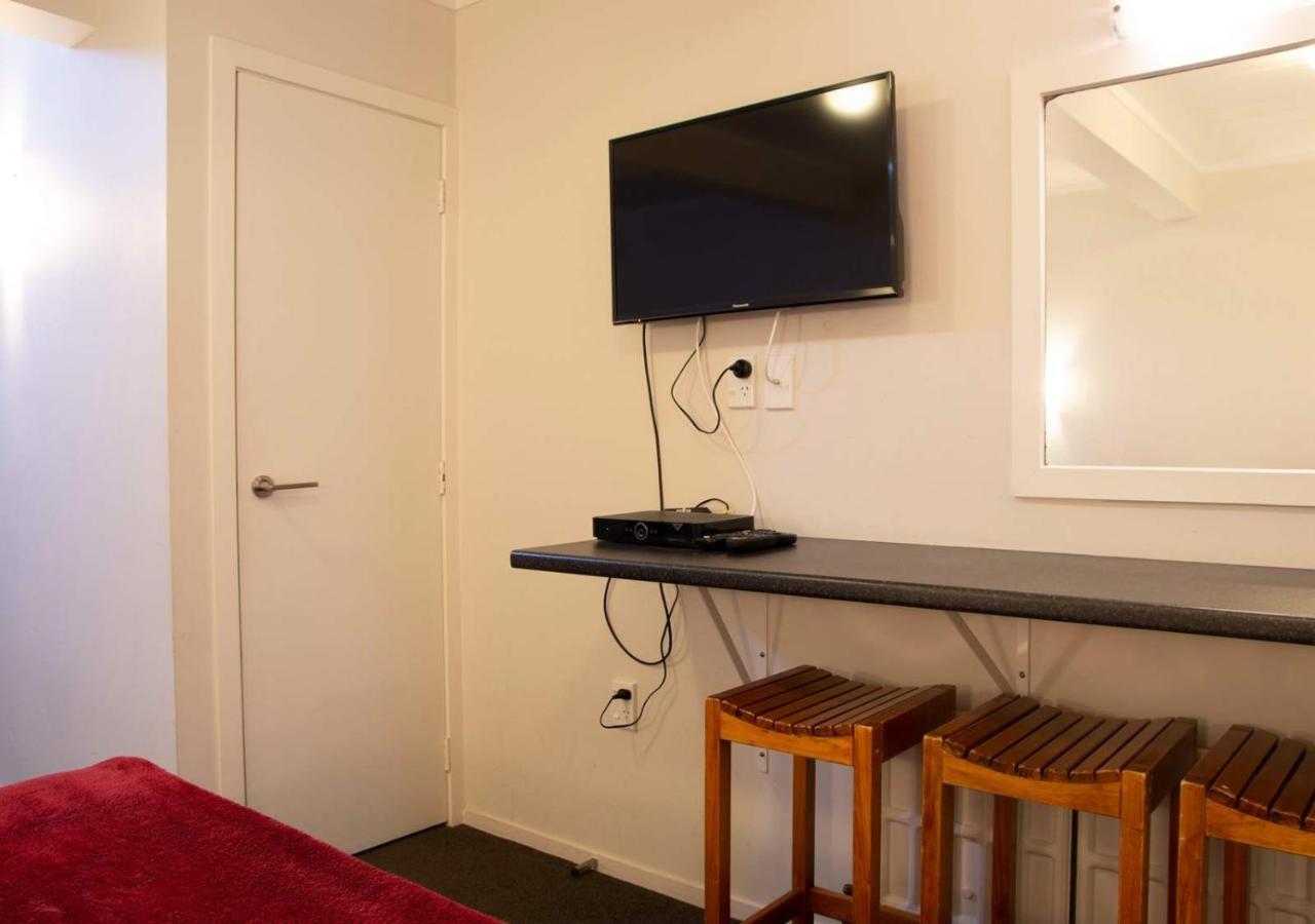 Midway Motel Роторуа Екстериор снимка